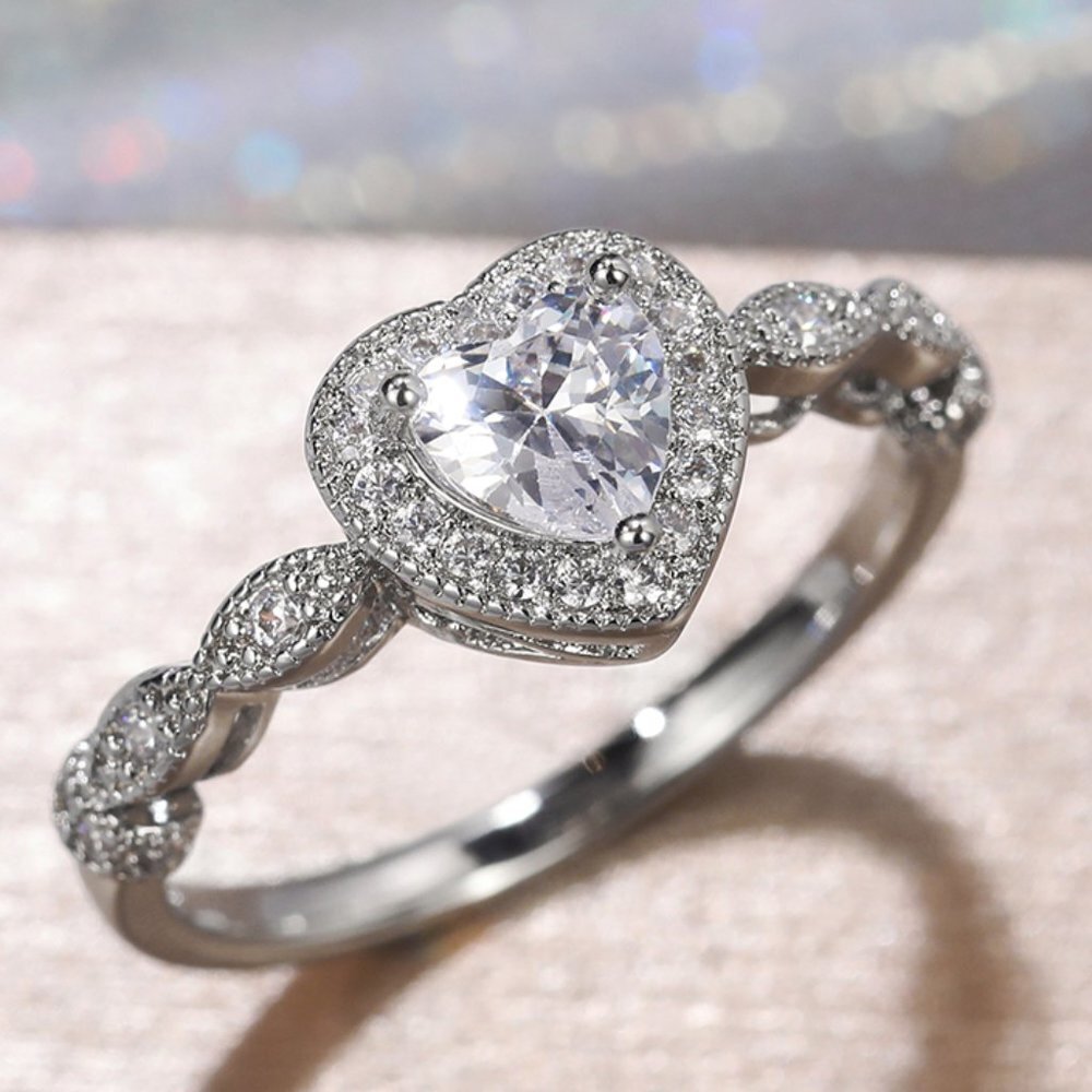 😍DELUXE EDITION HEART CZ FASHION SHINY DIAMOND SILVER RING, K888 - Picture 10 of 11